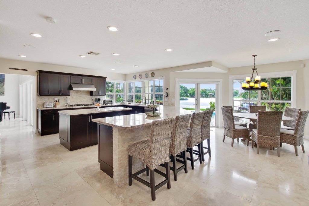 Ivory Travertine 24 x 24 Filled and Honed Tile