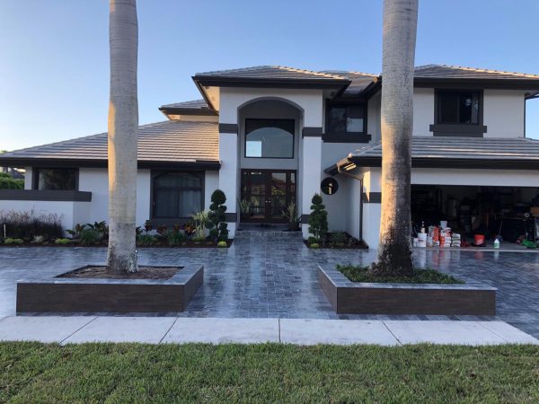 Gray Blue Tahoe French Pattern Tumbled Paver